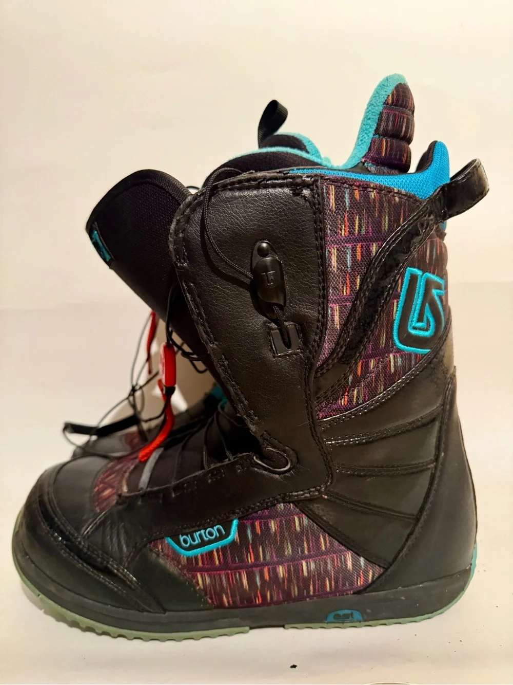 Women's Burton Boutique Snowboard Boots 2011 Size 10 Black Blue Boa Cables